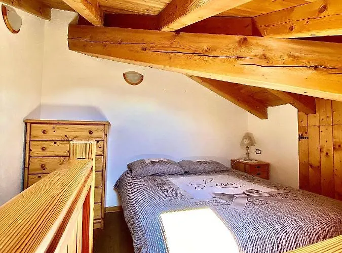 Attico Panoramico Con Soppalco * Gignod